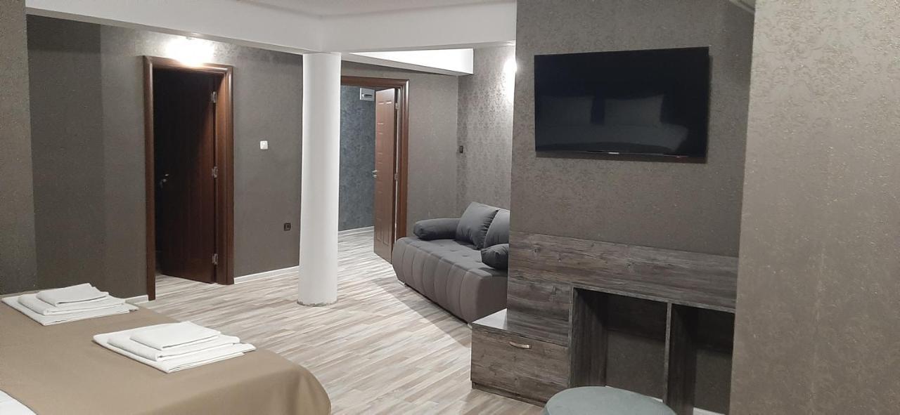 Vida Family Hotel Видин Экстерьер фото