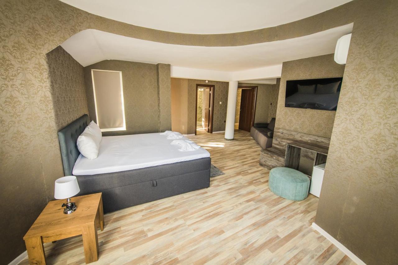 Vida Family Hotel Видин Экстерьер фото