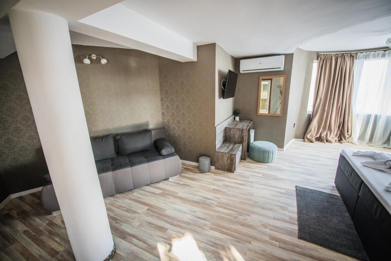 Vida Family Hotel Видин Экстерьер фото