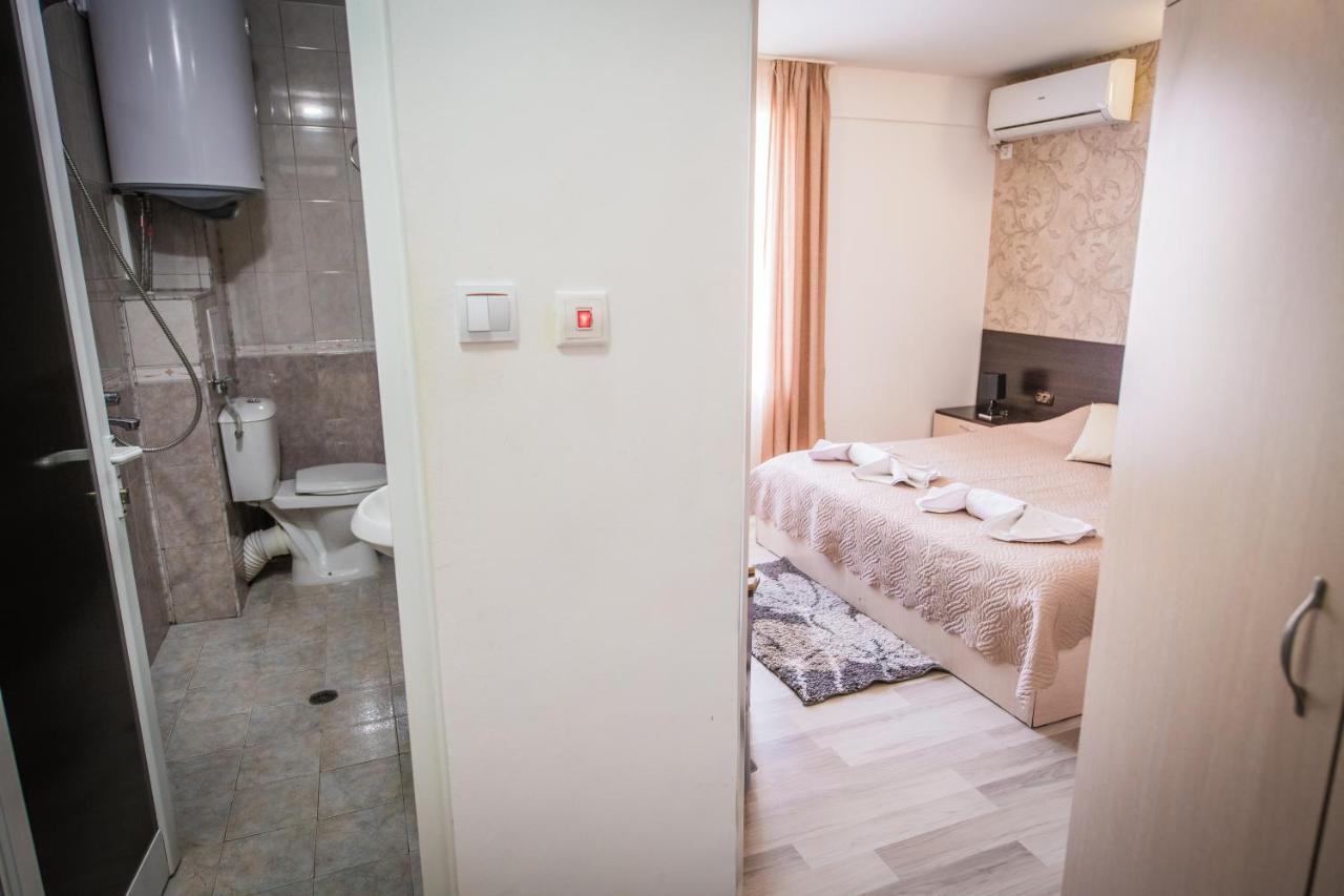 Vida Family Hotel Видин Экстерьер фото