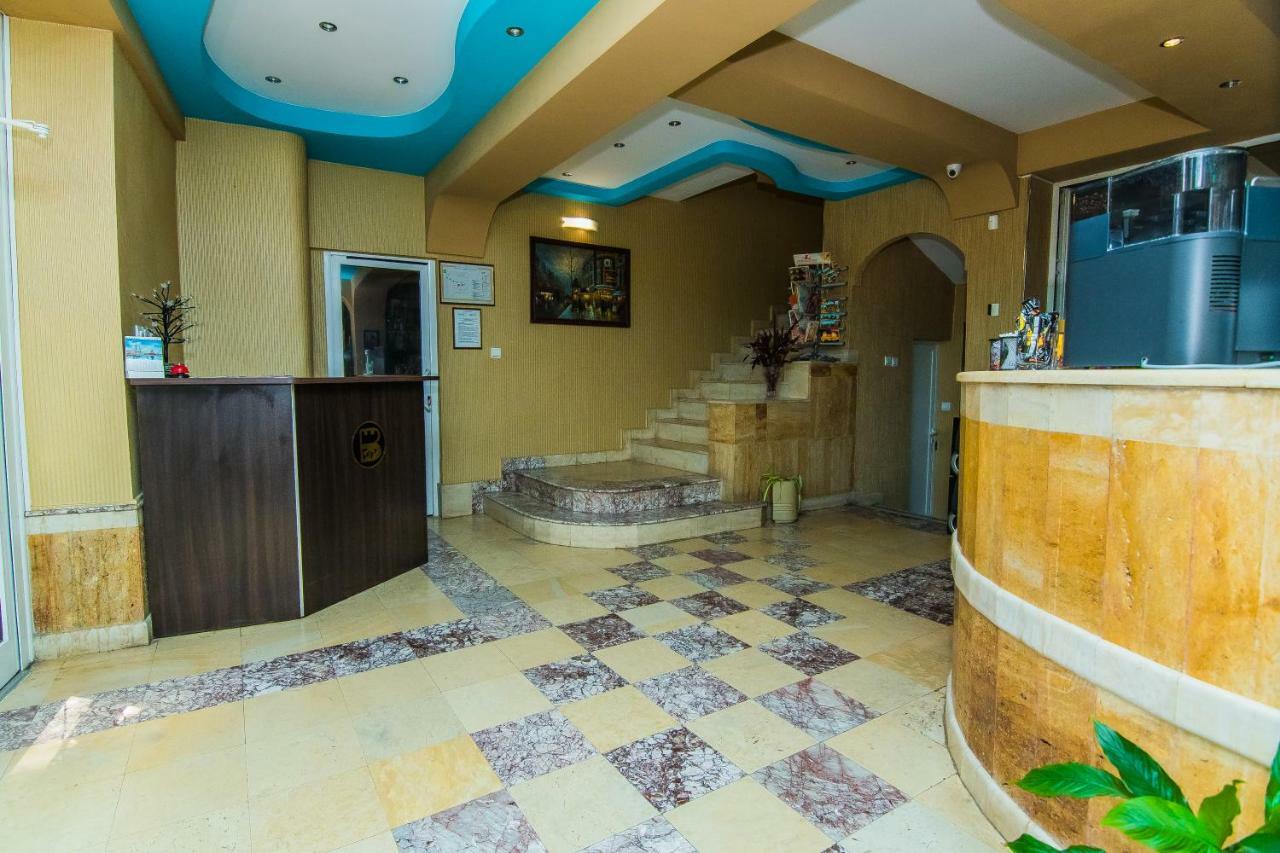 Vida Family Hotel Видин Экстерьер фото