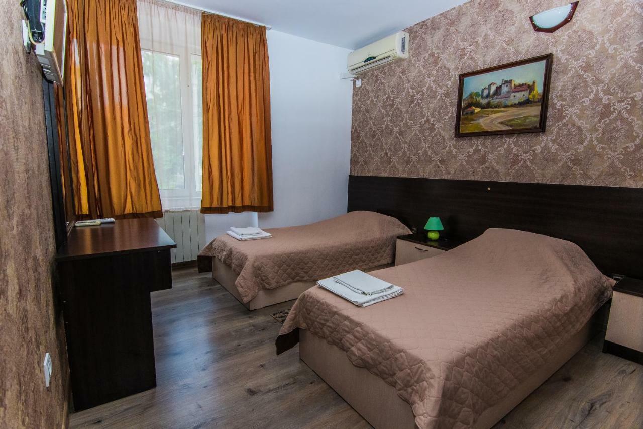 Vida Family Hotel Видин Экстерьер фото